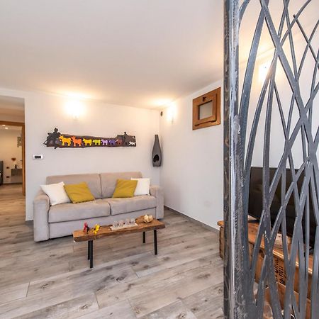 "Refuge De Claude" - Stile E Comfort Ad Aosta Centro Bagian luar foto