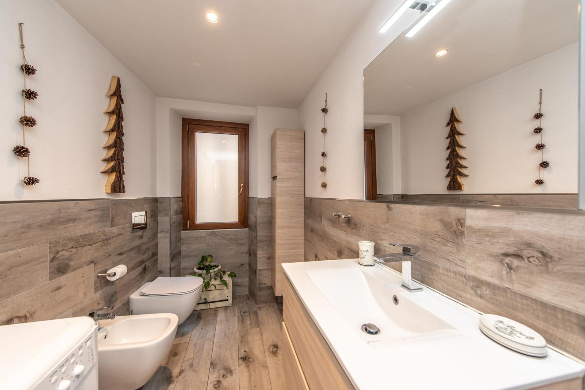 "Refuge De Claude" - Stile E Comfort Ad Aosta Centro Bagian luar foto