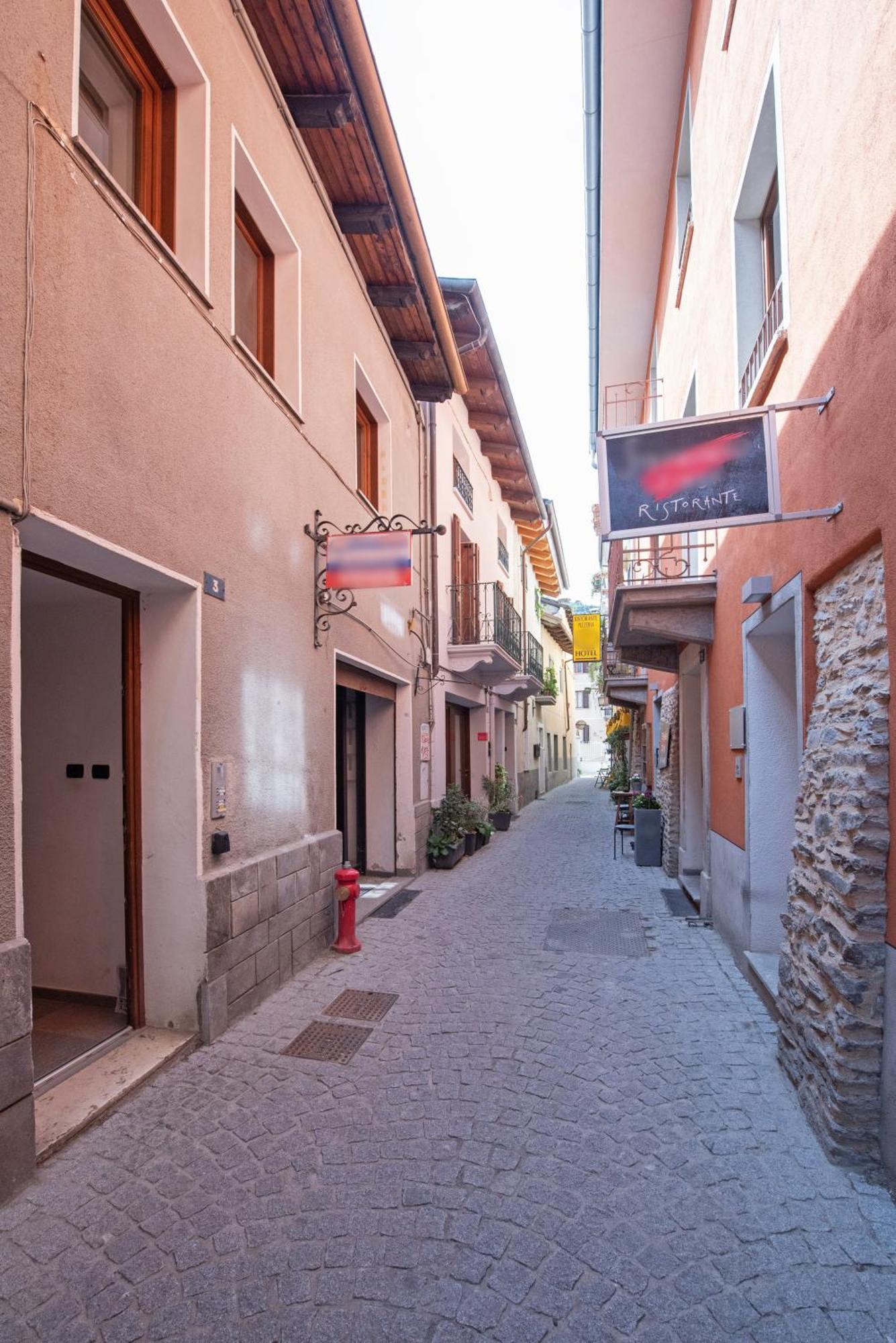 "Refuge De Claude" - Stile E Comfort Ad Aosta Centro Bagian luar foto